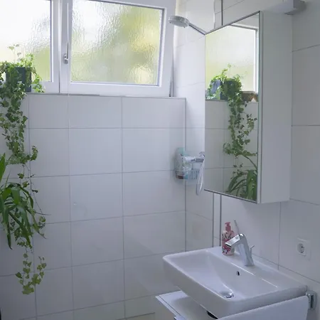 Gemutliche In *